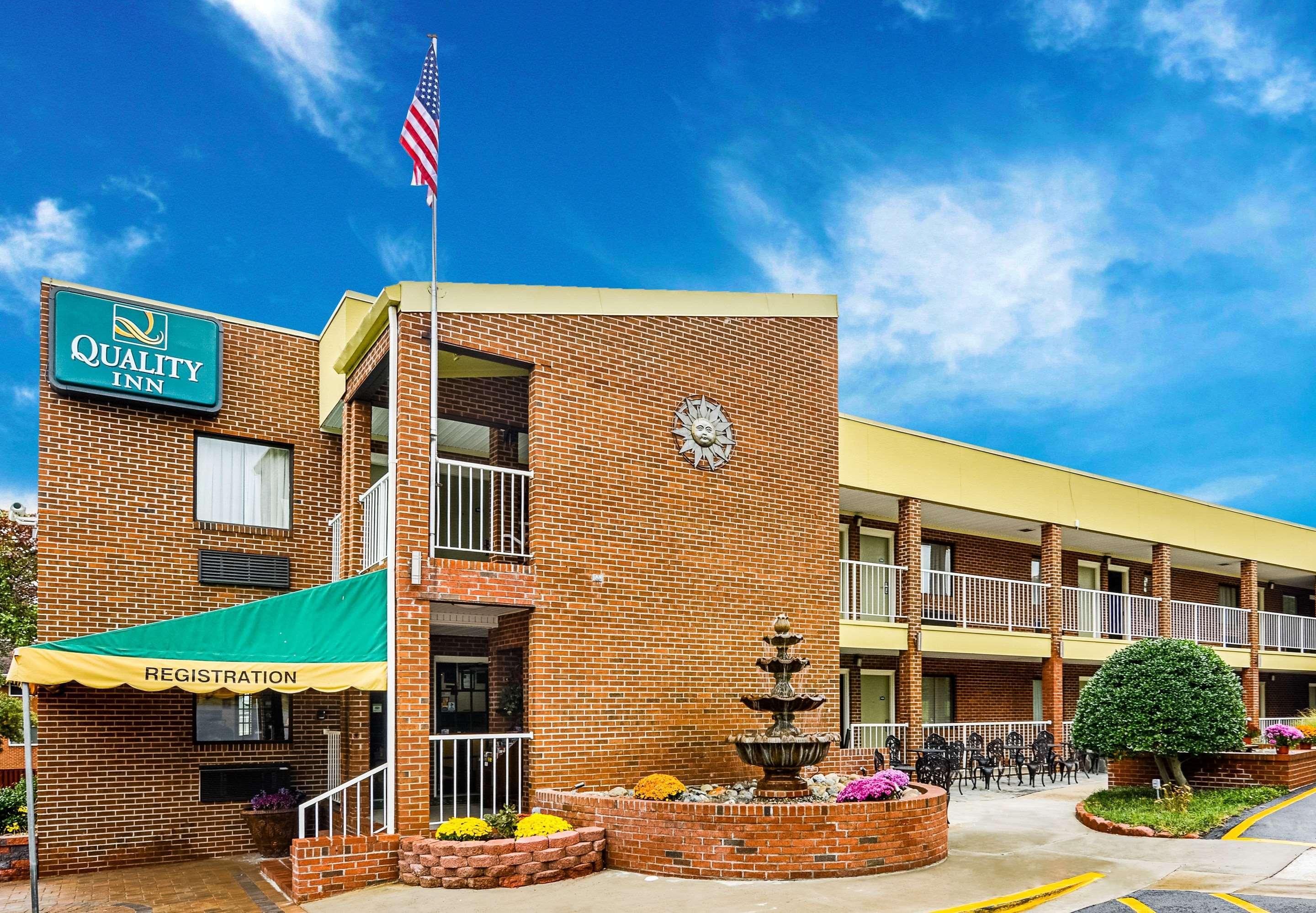 Quality Inn Mount Vernon Alexandria Eksteriør billede